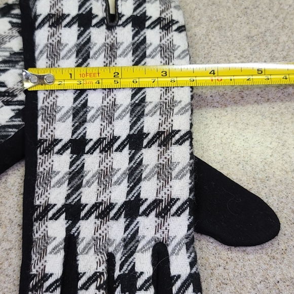 ALABAMA FANS Black/White/Grey Houndstooth Gloves📱 - Picture 3 of 11